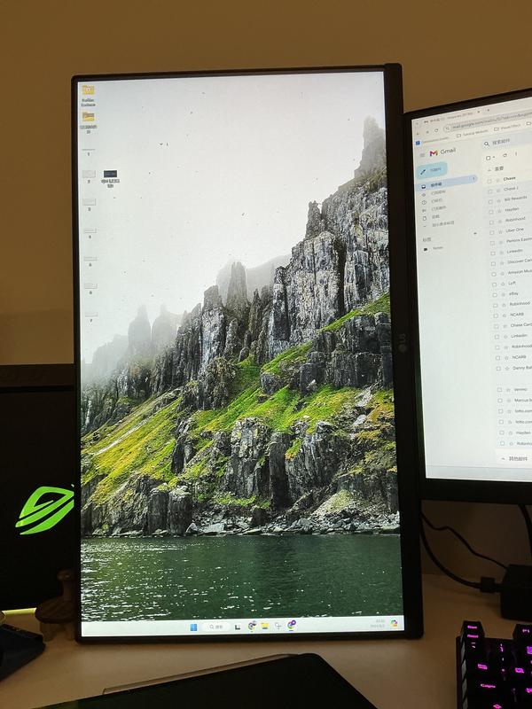 LG Monitor 24-Inch FHD IPS 100Hz FreeSync - 24MR400-B