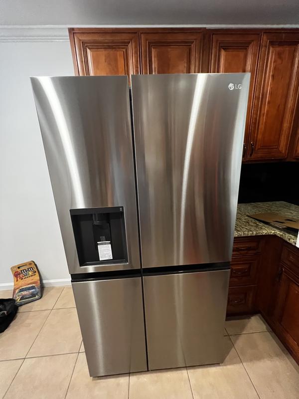 LG LRSWS2806S 28 Cu.Ft. Capacity Side-By-Side Refrigerator