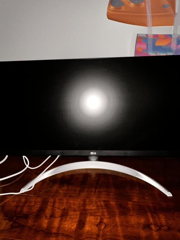 Brand new Monitor no power