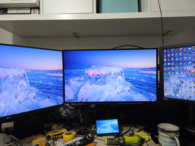 My setup! 27GX700A-B in the center, GL850