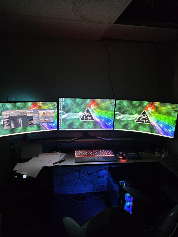 Customer carousel item 1.