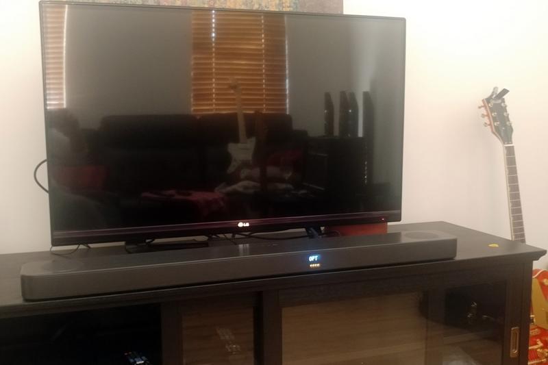 LG SL8Y: 3.1.2 Channel Sound Bar w/ Meridian Technology