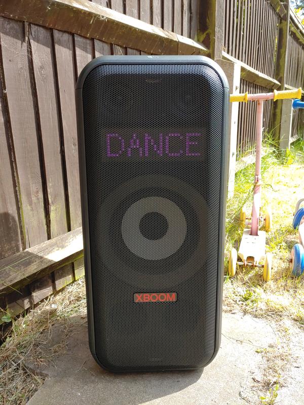 LG XBOOM XL7S Portable Party Speaker with Pixel Art | Abt