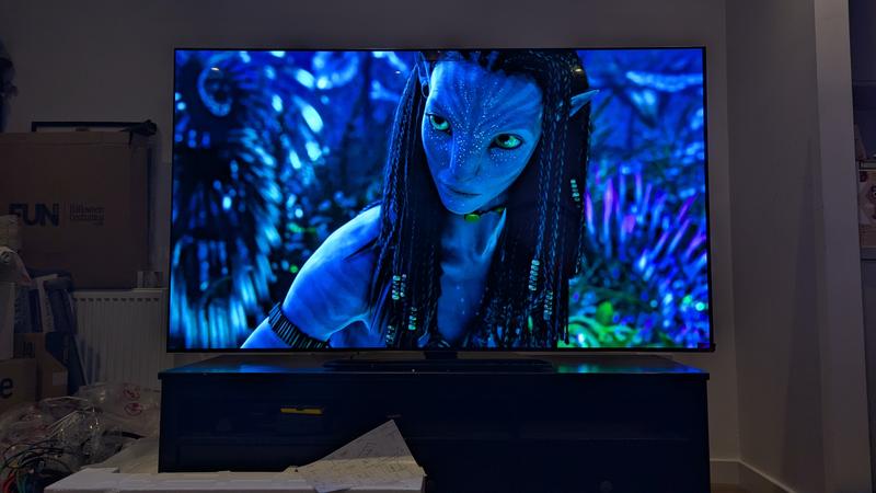 A stream of Avatar in it's HDR goodness in its pre-calibrated out of the box experience.