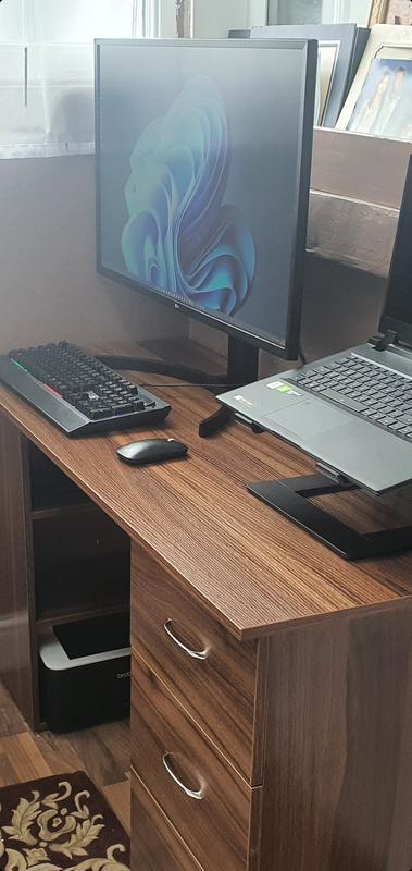 LG 32UK550-B: 32 LG 32UK550-B: 32