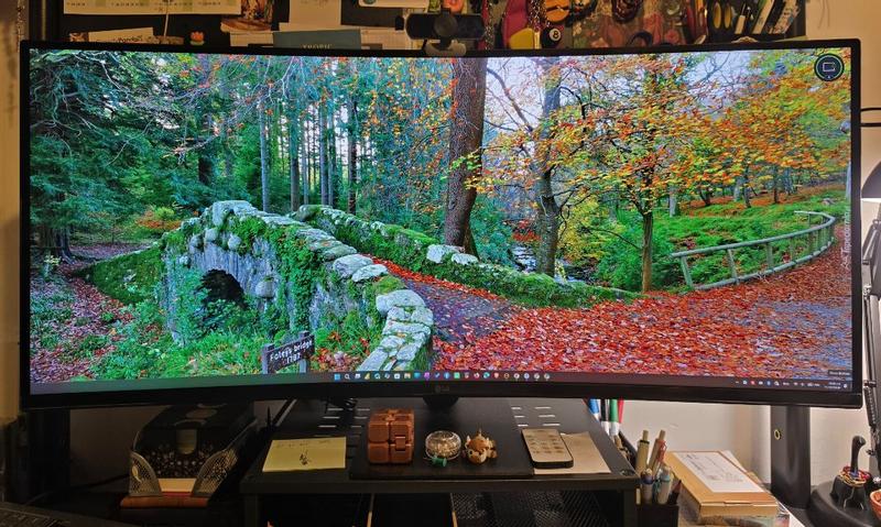 23.8” QHD IPS Monitor with USB-C - 24U631A-B | LG Canada