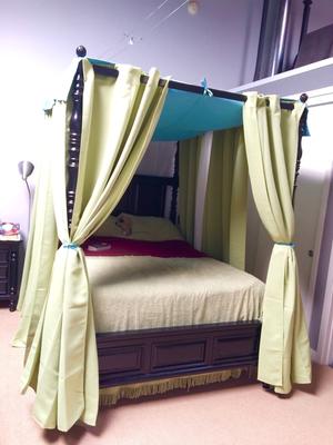 Hathaway california deals king canopy bed