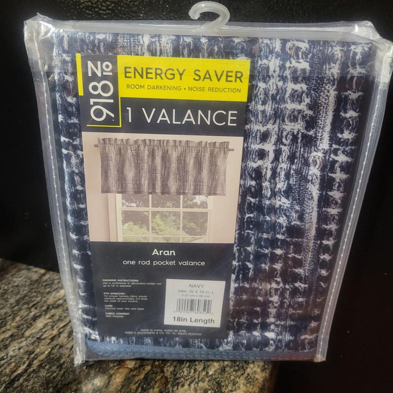 Valance curtain in package
