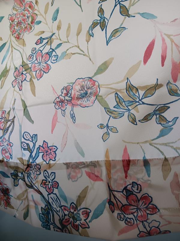 Customer carousel item 11.