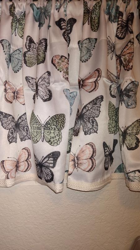 So pretty on window.