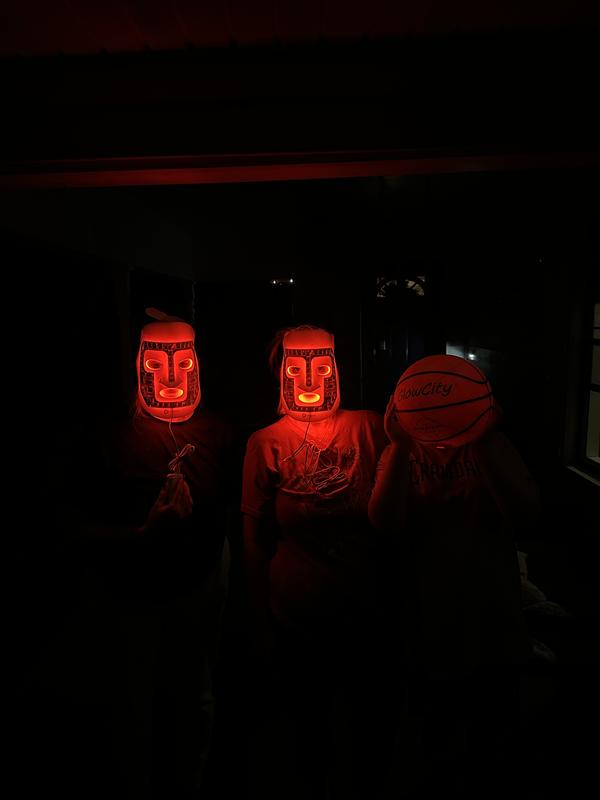 Customer carousel item 11.