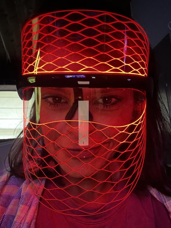 LifePro VizaCure LED Face Mask for Light Therapy - Black LED Mask for ...