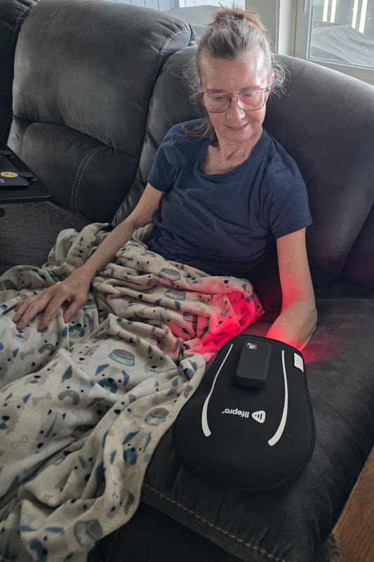 Customer photo for "Hand Red Light Therapy"