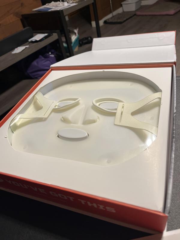 Customer carousel item 9.