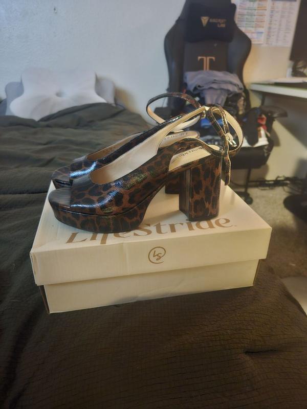 Customer photo for "Great heels option 👌"