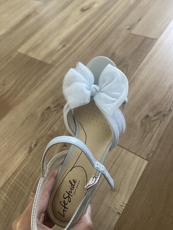 Lifestride sales wedding shoes