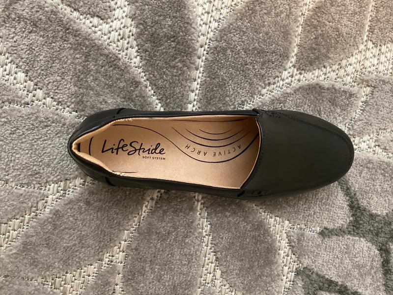 thumbnail image 2 of LifeStride Womens Nina Loafers Black 6.5 M 2 of 11