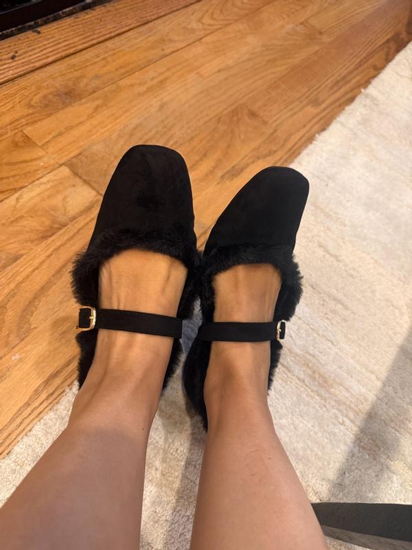 Customer photo for "Legit so comfy"