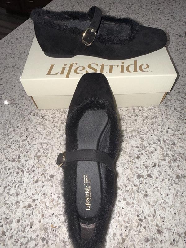 Customer photo for "Cute and Comfortable!!"