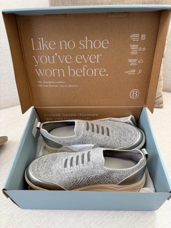 Review Thumbnail Image 0 381349345