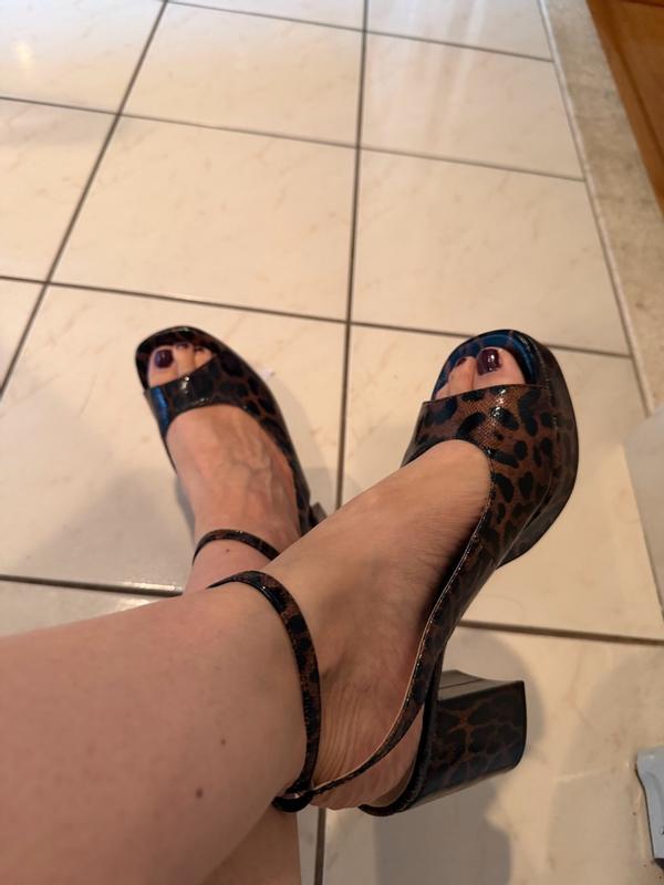 Customer photo for "Stylish and comfortable"