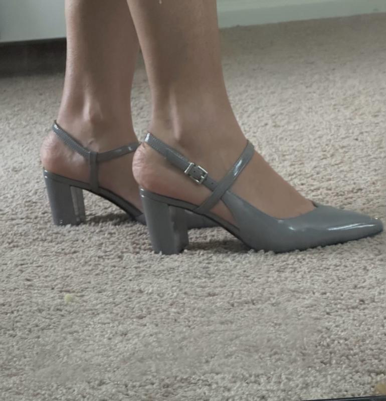 Customer photo for "Comfortable and Great versatile pumps"