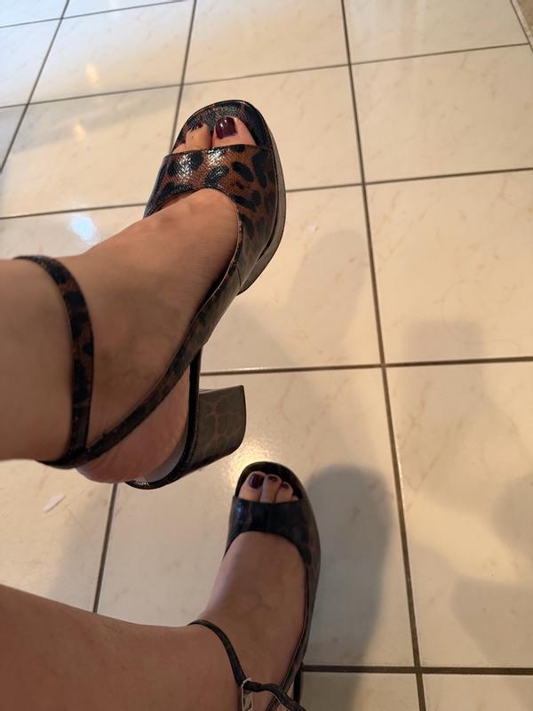 Customer photo for "Stylish and comfortable"
