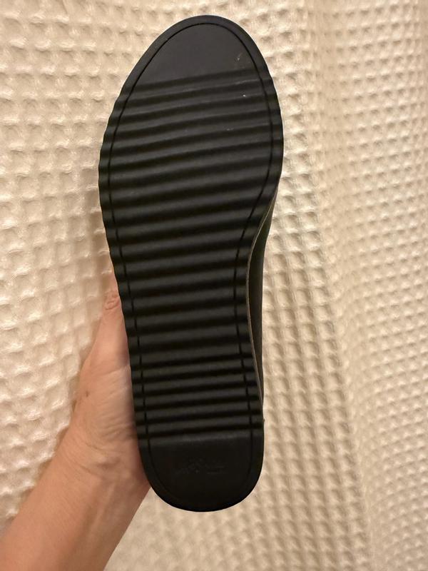 Review Thumbnail Image 1 377993099