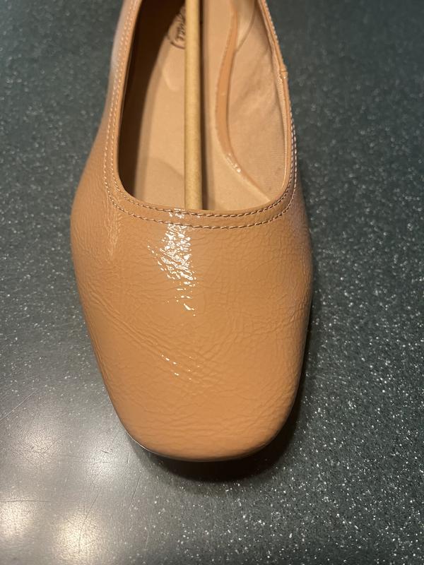 Too Narrow Across Toes!