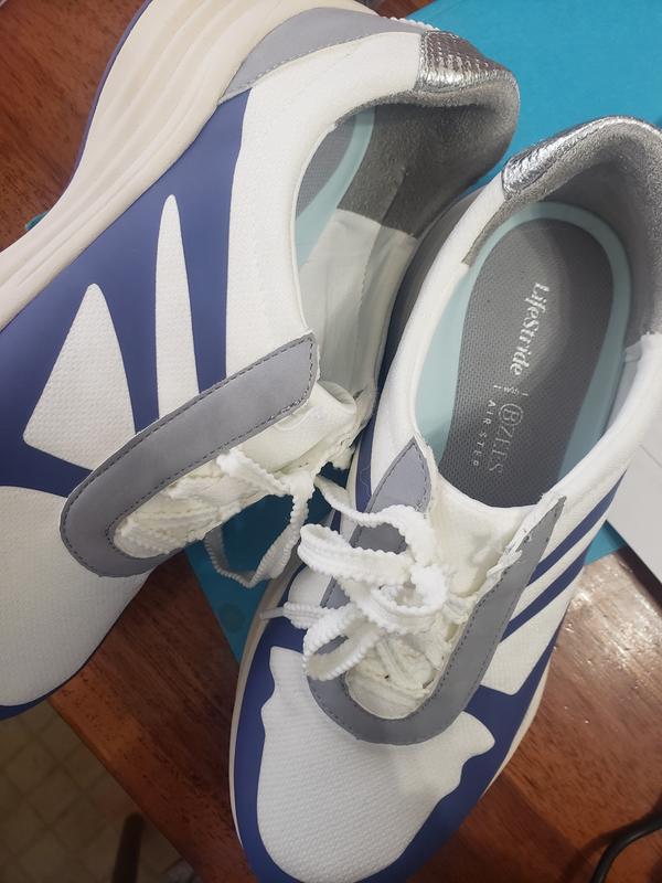 Broken outer, upper loop for laces - loops on both shoes broke right away in first wearing of new shoes.