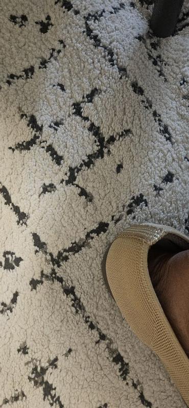 Review Thumbnail Image 2 381016302