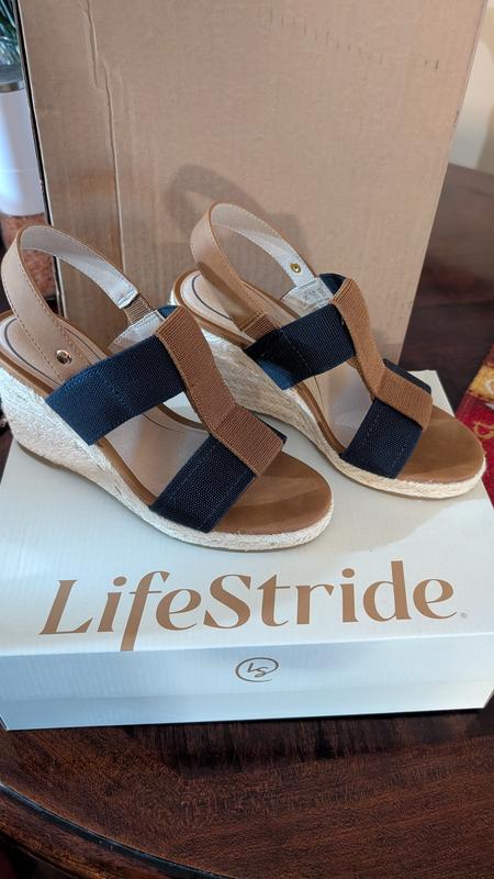 Review Thumbnail Image 3 345147842