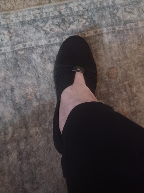 Niche in Black Knit Fabric