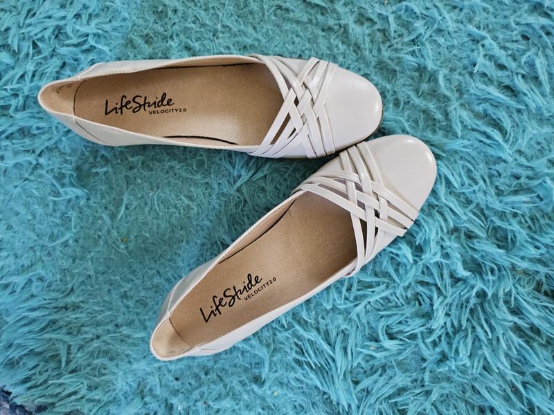 Lifestride store white flats