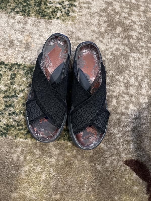 Same sandals using since past 5 years!! Very tough and very comfortable!