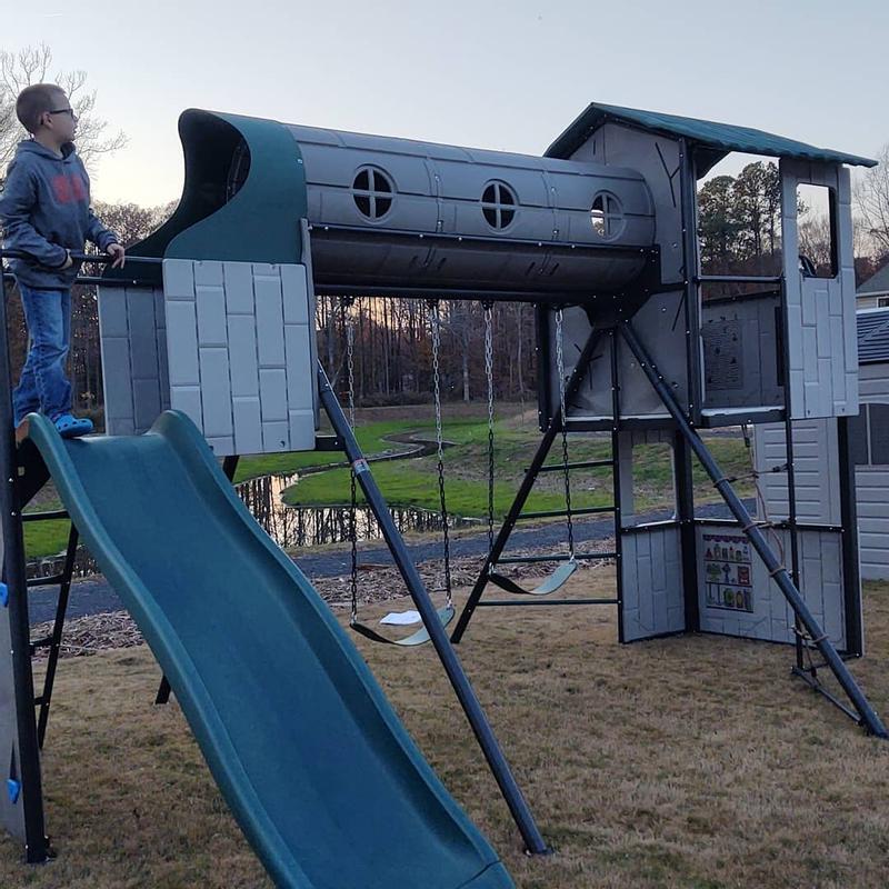 Lifetime playset hot sale tunnel