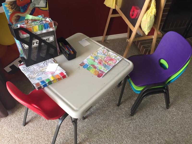 Kid's table and chair set