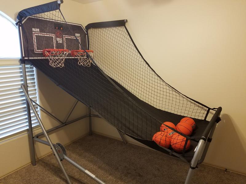 I also like that the ramp and the backboard can be lowered for kids to play.