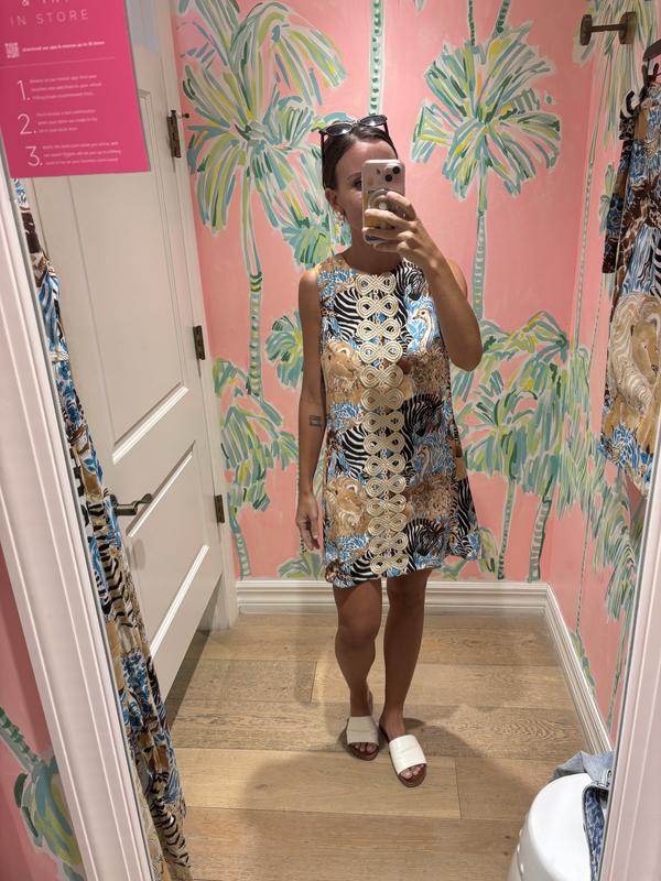 Customer photo for "Such a cute shift, really feels like the 70s"
