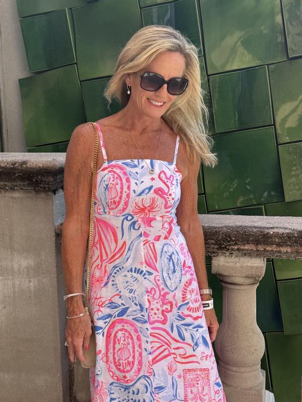 Customer photo for "Feminine and fun!"