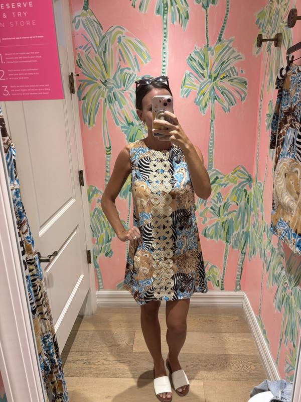Customer photo for "Such a cute shift, really feels like the 70s"