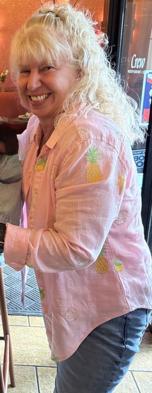 (取寄) リリー ピュリッツァー レディース シー ビュー ボタンダウン Lilly Pulitzer women Sea View Button-Down Conch Shell Pink Happy Hour Embroidery Lilly Pulitzer Women's Sea View Button-Down, Cane Coral X