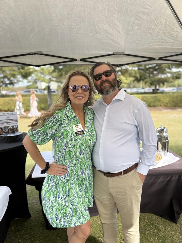 Review Thumbnail Image 0 275357745