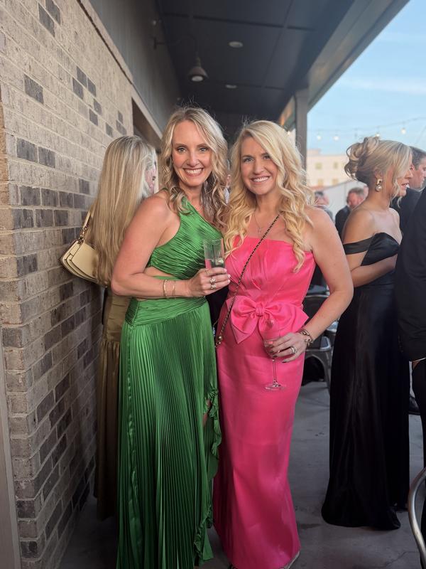 Review Thumbnail Image 0 275698293