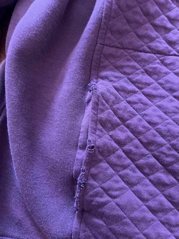 Customer photo for "Looks and fits great, but poor quality"