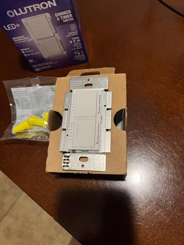 Lutron LED+ Single-pole LED Illuminated Touch Light dimmer/Timer White ...