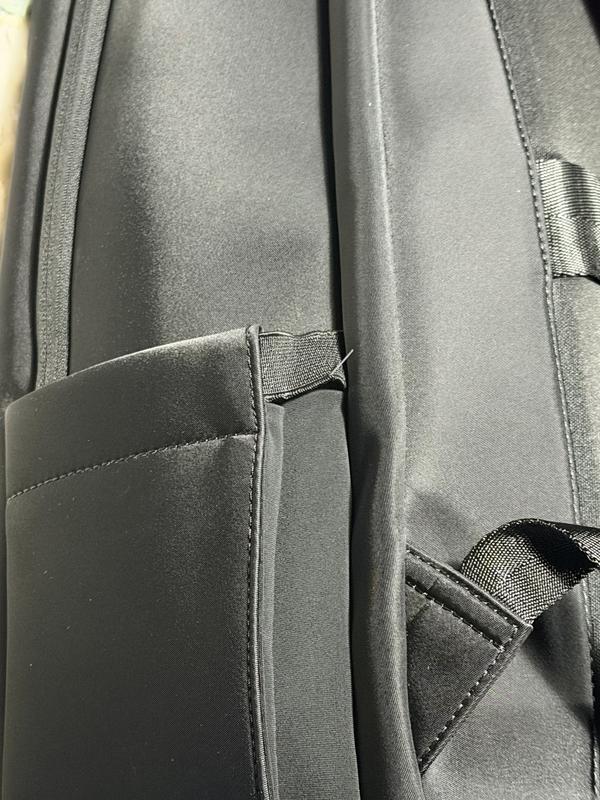 Customer photo for "Beautiful design but not durable"