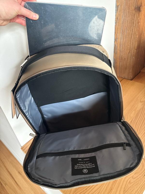 Customer carousel item 1.