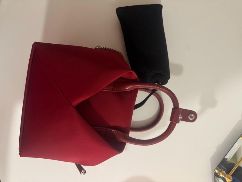Customer photo for "Super spacious nylon bag"