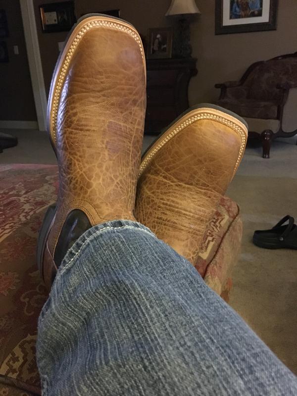 My new barn boots. Clean for now.
